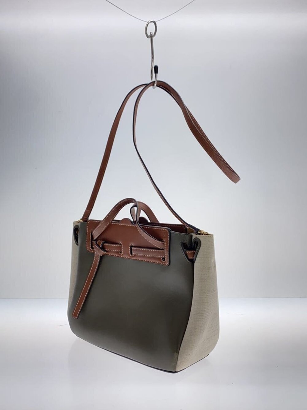 Loewe Shoulder Bag Leather Green